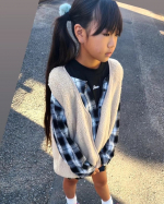 ニッセンさんの両面ボアベスト試させていただきました♪肌寒くなって来てふわふわあったかい両面ボアベストが可愛い✨季節の変わり目は油断すると体調を壊すのでベストならさっと脱ぎ着ができる&hellip;のInstagram画像