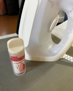 株式会社KAWAGUCHI様からの提供アイロンクリーナー🫧✨固形とは思ってなくて開けてびっくりした笑溶かしながら汚れを落として最後に拭き上げて終了✨️香りは石鹸に近くて不快感は無い🙆&zwj;♀️&hellip;のInstagram画像