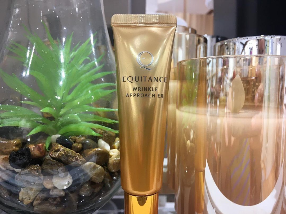 口コミ投稿：シワ改善の為に取り組んだ１ヶ月サンスターのリンクルアプローチで毎日くるくるして…