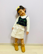 🆕新作🆕秋冬子供用あったかブーツ🍂とっても可愛くてフワフワ暖かいブーツ🖤そして軽いので小さなお子様も歩きやすい🙌抗菌インソールで清潔感をキープ✨✨シンプルなデザインなのでいろんなコーデ&hellip;のInstagram画像