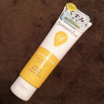 ..サマーズイブ シアービューティーローションジェル状の保湿液です🥰デリケートゾーンに使える弱酸性のジェルで、肌の古い角質や汚れによるくすみを予防してくれます✨デリケートゾーンのみならず&hellip;のInstagram画像