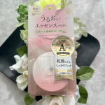 🌼.*セラフォア エッセンスパウダー🌼.*𑁍‬ミディアムベージュ《標準色》𑁍‬(株式会社 黒龍堂 様)最近フェイスパウダーでピッタリの商品を探していた所🫧粉吹きさよならパウダー🫧に出会いまし&hellip;のInstagram画像