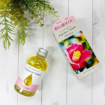 株式会社三宝様より本島椿「フレグランス椿オイル ピンクローズ」をお試しさせていただいております。58ｍｌ　1760円（税込)ここちよい香りが髪やお肌にふわっと広がるナチュラルオイル。伊豆利島産の&hellip;のInstagram画像