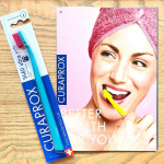 スイス生まれの歯ブラシ「クラプロックス」使ってみました！実は私、歯は大切にしまして、歯ブラシ🪥とフロスは必ずセット使いで夜はナイトガード(マウスピース)を装着して寝てます🦷 ♡(歯ぎしり、噛み締&hellip;のInstagram画像