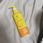 ポロポロしっかり角質とれてるかといって乾燥するわけでもなく割と保湿は残ってるみたいビタミンCだから、とれた角質から肌に吸収されたらめちゃくちゃ嬉しいね#PR #株式会社明色化粧品 #DETク&hellip;のInstagram画像