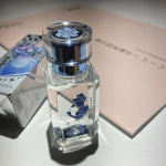 .使い心地最高のスクワランのオイルで全身ケア❤️+&deg;.手の中にすっぽり収まるほど小さな容器ですが、たった1滴でも肌がしっとり潤うから不思議😳オイルだけどベタつきはなく、ほどよいしっとり感が&hellip;のInstagram画像