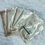 すこやか笑顔様から【エミーノボーテ　モイスチャーリッチフェイスマスク　】をお試しさせていただきました✨⁡ ⁡ ヒアルロン酸を超える保水力があるそう😆⁡ ⁡ 今の季節まだまだ子どもとの外遊びをす&hellip;のInstagram画像