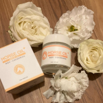 ネオナチュラル　🌷馬油クリーム🌷　使用し始めて数週間経過しましたが、より寒く、空気も乾燥気味になってきたのに肌の乾燥が気になる時が減りクリームを塗るペースが少なくなりました✨数週間経過しても臭&hellip;のInstagram画像