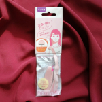 ニッケンかみそり株式会社さんの「キワの細かいところに便利な超ミニT型かみそり」のお試しをさせていただきました。🎉眉周りや口元など細かい部位の処理に便利。こんな小さなT型かみそりを初めて見ました。✨そ&hellip;のInstagram画像