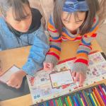 ．トイザらスのサンタポストにお手紙を出しにいこう🎄⁡⁡トイザらスにサンタ🎅ポストが設置されているので、ポストにお手紙を入れに行くために、サンタさんにお手紙を書いたよ☺️⁡⁡⁡お&hellip;のInstagram画像