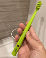 #PR #株式会社クラデンジャパン #クラプロックス使ってみた #CS5460 #天使の歯ブラシ #monipla #curaprox_fan普通の歯ブラシと違う"天使の歯ブラシ"🪥力を入れず&hellip;のInstagram画像