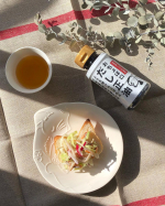 .おちょぼ口 だし正油の使いやすさといったら欲しいと思っていたものにやっと出会えたと言ってもいいかも。今日はサラダの隠し味に。量の調整もしやすいから出しすぎたということもなく調理もスマート。&hellip;のInstagram画像