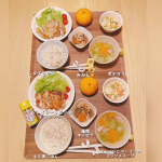 今日の夜ご飯🍽️日本緑茶センター株式会社 さまに、モニタープレゼントして頂いた クレイジーレモン を使ってチキンソテー🍗✨クレイジーソルトの姉妹品？なのかな🙂　食べ比べで、おまけプレゼントして頂き&hellip;のInstagram画像