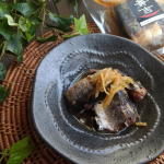 カネ吉さまよりu0040kanekichionlineいわしの生姜煮をお試しさせていただきました♡冷蔵のレトルトパウチなので、レンジや湯せんですぐに食べられるのが嬉しいトコロ♪私は湯せんで&hellip;のInstagram画像