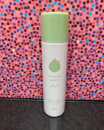 密着ベールがメイクをキープ⭐️✨✨　うるおい成分34種♡&ldquo;うるおいミストハーブ＋&rdquo;《仕上用化粧水》　　メイク後に顔全体にスプレーして、触らず自然乾燥‼️（スプレーの量が多いかなぁと思っ&hellip;のInstagram画像