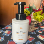 泡で出して自然の輝き！ケミカルフリーの本当の無添加シャンプー「魂のハッピースマイル泡シャンプー（無香料）350ml」使っているのですがいままで使ったことのないタイプなんです！成分は&hellip;のInstagram画像