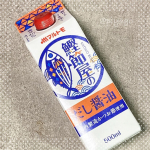 .鰹節屋のだし醤油をおためししました。鰹節屋ならではの、香りの強いかつおだしと6種のだしのうま味を効かせた風味豊かなだし醤油です。だしを効かせることで塩分を40％もカットしながら、しっかり&hellip;のInstagram画像