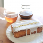 ウィークエンドシトロン🍋.ちょっと焼きすぎちゃったけどレモンをしっかり感じるウィークエンドシトロンになりました。.製菓材料売ってるかわいいお店見つけたからいろいろ揃えに行こうかな。#PR &hellip;のInstagram画像