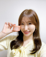 💄☁️💄☁️💄☁️⁡*･*:.♡｡..｡♡*:.｡. ♡.｡.:♡･* *:.♡｡*･*:.⁡▶千の潤い（とろっとリッチな美容液）化粧水などで肌を整えた後に、使用する美容クリーム💛⁡最近&hellip;のInstagram画像