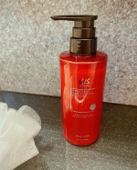 ・今回ご紹介させていただく商品は株式会社マックスさんの『柿のさちKnSパールボディーソープ』ボトル本体400ml　標準価格2,200円（税込）ですこの商品加齢臭・体臭・汗臭を防ぐ柿渋エ&hellip;のInstagram画像