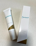 モニターで当選しました😊レチノールが入っていて、使用感はベタつかず肌にずーっと馴染みます！使い続けてみて、荒れることもなく敏感肌の人にもおすすめです！#PR #サンソリット #sunsorit&hellip;のInstagram画像