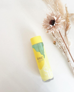 PR🧴ロゼット株式会社さんよりご提供*･゜SF美容水⋱⚘⋰ ⋱⚘⋰ ⋱⚘⋰振って使う化粧水♪降る前に底を見ると、パウダーが沈殿してるのがわかるよ💡使用前によく振ると沈澱しているパウダ&hellip;のInstagram画像