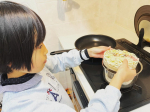 冬休み！わが家の三姉妹、元気いっぱいで食欲旺盛〜！だから、ランチは簡単で美味しい、キンレイの"お水がいらない 四海樓ちゃんぽん"で決まり！！鍋に直接入れて火にかけるだけなので、本当に簡単だか&hellip;のInstagram画像