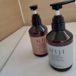 第３回目レポでーす⛄さてさてシャンプーのボトルを何回かクルクルしてたら、取れてくれてうれし。( 〃▽〃)よかったよかったです♡シャンプーはポンプから出すとさらりとした感触でもっちりという&hellip;のInstagram画像