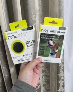 .探し物を探すにもすごくいいけど、愛犬の首輪につけられるのもすごく良いのよ🥺🌙よく財布を無くすから普段使いでは財布のポケットに、お散歩に連れて行くときには首輪にって使い分けしてます✨✨&hellip;のInstagram画像