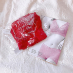 🌠LUNAナチュラル アップ ナイトブラ🌠あの&hellip;鈴木奈々さんオススメの☝🏻ナイトブラLUNAから新色登場₍ᐢ⸝⸝&rsaquo; ̫ &lsaquo;⸝⸝ᐢ₎お色はダスティレッド❤️私の好きなタイプ(⑉&bull; &bull;⑉)❤︎&hellip;のInstagram画像