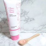 シュシュモアホットクレンジングジェル お試ししたよ🎵 最近ホットクレンジングにハマってる！ 適量より少し多目に使って、パックするように優しく馴染ませるのがマイブーム。 好きな美容家さんがク&hellip;のInstagram画像