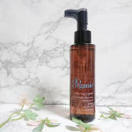 ドゥーオーガニッククレンジングリキッドお試し✨ サラサラの水クレンジング。 W洗顔不要！ メイクがよく落ちるし、あまり摩擦を感じないし、ざらつきもリセットできてよかった！ マツエクでも大&hellip;のInstagram画像