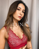 .小胸さんのためのナイトブラ、LUNAナチュラルアップナイトブラ.@luna_hrc .鈴木奈々さんでお馴染みのナイトブラだよ✌️..カラー展開も豊富でとっても可愛い♡.背中や脇&hellip;のInstagram画像