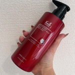 柿のさち　KnS　パールボディソープ.柿のさちは加齢臭・体臭・汗臭を防ぐ柿渋エキス配合の女性のための薬用ボディソープ！使いやすい液体タイプで見た目も赤いボトルが素敵ですよね😊デオドラントソープ&hellip;のInstagram画像