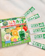 【モニター】『こどもフルーツ青汁』をお試しさせていただきました🥕娘は野菜が苦手です。なので栄養の偏りが心配、、🥹.今まで青汁を飲ませたことがなかったのですが、『こどもフルーツ青汁』は可&hellip;のInstagram画像