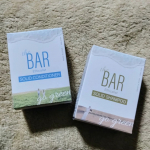 TheBARのソリッドシャンプーと、ソリッドコンディショナーを使ってみました🍀こちら見た目は石けんですが、固形のシャンプー&コンディショナーなんです！　ボトルほど空間をとらないので、バスルームがす&hellip;のInstagram画像