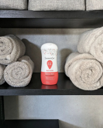 デリケートゾーンはボディソープで洗っていますか👀？それとも、専用のソープを使用してますか？私は長年ボディソープ派だったのですが、ヒリヒリと沁みることが多々ありました🗯️小学生の娘も、ボディソ&hellip;のInstagram画像