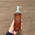 .全身に使える万能アイテム🤍－－－－－－－－－－－－－－－「ハイスキン　モイストジェルN」美肌成分をたっぷり含んだワセリン高配合のもっちりジェル✨スーッと伸びてピタッと密着する使用感&hellip;のInstagram画像