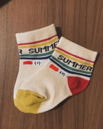 株式会社kawaguchi様より u0040kwgc_inc 「どこでも貼れるラベル」をお試しさせていただきました。保育園の持ち物の名前つけが大変で&hellip;成長も早くて衣替えごとに名前シールをアイロ&hellip;のInstagram画像