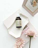 ...⁡⁡⁡⁡⁡「ケアナボーテVC15特濃美容液」をリピートしてるよ♪⁡⁡ピュアビタミンC＊を15％配合より深刻な毛穴悩みにアプローチしてくれる美容液✨ ＊アスコルビン酸&hellip;のInstagram画像