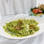 お取り寄せ生パスタ『nest』冷凍で届く麺を茹でてソースを湯煎するだけで本格的なパスタがお家で味わえます🍝⁡今回届いたのはパスタは𖧷リガトーニ𖧷カサレッチェ⁡ソースは𖧷コンレサルデ&hellip;のInstagram画像