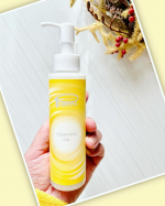 『ピアベルピア　クレンジングオイル』を使ってみました♪アルガンオイルやアマニ油など8種の植物オイル(※1)をベースにしたオイルタイプのクレンジングだそうです。【※1)植物由来成分/エモリエント&hellip;のInstagram画像