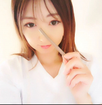 長年愛用させて頂いてる🤎アイライナー✐☡アイラインだけで顔の印象変わるし、お洋服や場所に使い分けて、メイク変えるのも楽しい🤎筆が細く、繊細なラインを簡単に書けます🤎色味もオシャレなカラバリ&hellip;のInstagram画像