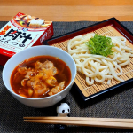 .仕事で遅く帰った昨夜の晩ごはん疲れすぎてお腹空きすぎて、ご飯炊く気にもお酒のむ気にもなれず、ばぱっとうどんで🍜@shoda_shoyu1873 様の「麺で美味しい食卓 旨辛肉汁うどん」&hellip;のInstagram画像