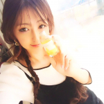 香りの椿オイル✨使用してみました🫶私、ヘアオイルの独特な香りやベタつき感が今まで苦手だったんですが、このヘアオイルは香りも良くてベタつかない🙋&zwj;♀️✨パサつき気になる時に使用したり、アイロン前&hellip;のInstagram画像