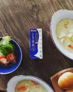 今日の#ランチ はマルサンアイの「ひとつ上の豆乳 成分無調整豆乳」と新じゃが＆新玉ねぎetc. を使ったクリームシチュー(〃&acute;&omega;`〃)すっきりとした後味でコクと旨みが格別の「ひとつ上の豆乳」♪&hellip;のInstagram画像