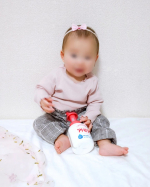 なんと、、、娘ちゃん、来月には1歳✨早すぎる〜❗❗寂しすぎて心が追いつきません💦まだまだベビーでいてほしい&hellip;🥹💔最近は数秒だけ立っちができるようになって&hellip;もう少しで歩き出しそうです🙈&hellip;のInstagram画像
