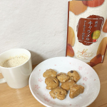 ..おかきといえば、もち吉🍘今日は、絶品 キャラメルアーモンドおかきを食べてみました〜。おかきといえば、醤油味や塩味ですが今回はなんと、キャラメルのおかき😳しかもアーモンドも入っ&hellip;のInstagram画像