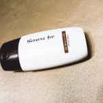 Natures for UVスキンケアミルク 30mL [SPF24・PA++]シンプルなパッケージ♡コンパクトで持ち運びしやすいですもう、日焼け対策ははじめたいところですよね！伸びが凄くよい&hellip;のInstagram画像