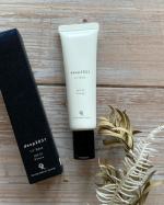 ドクターリセラUVベース SPF37・PA+++ 30g－－－－－－－－－－－－－－－なめらかにのびて、心地よく肌に密着。 化粧下地としても使える日焼け止めクリーム。  UV-A・UV-Bをカ&hellip;のInstagram画像